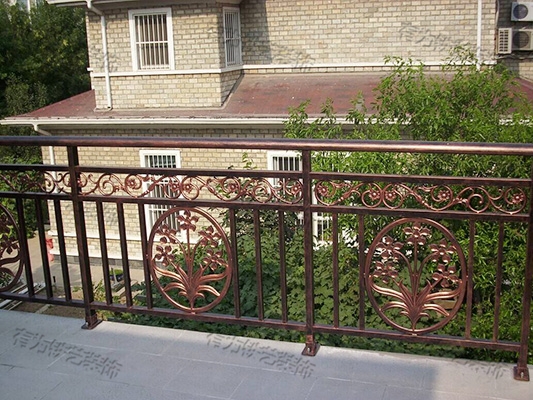 甘孜高端铝艺阳台栏杆